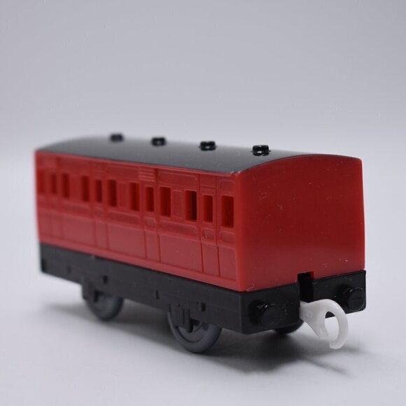 Thomas & Friends Trackmaster Train Tank Engine Red Black Coach Car 2006 Hit Toy - Picture 6 of 7